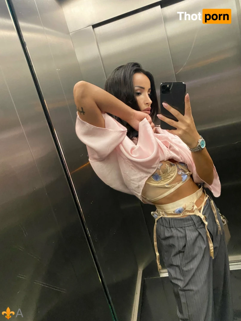 alyssia_kent 14549940