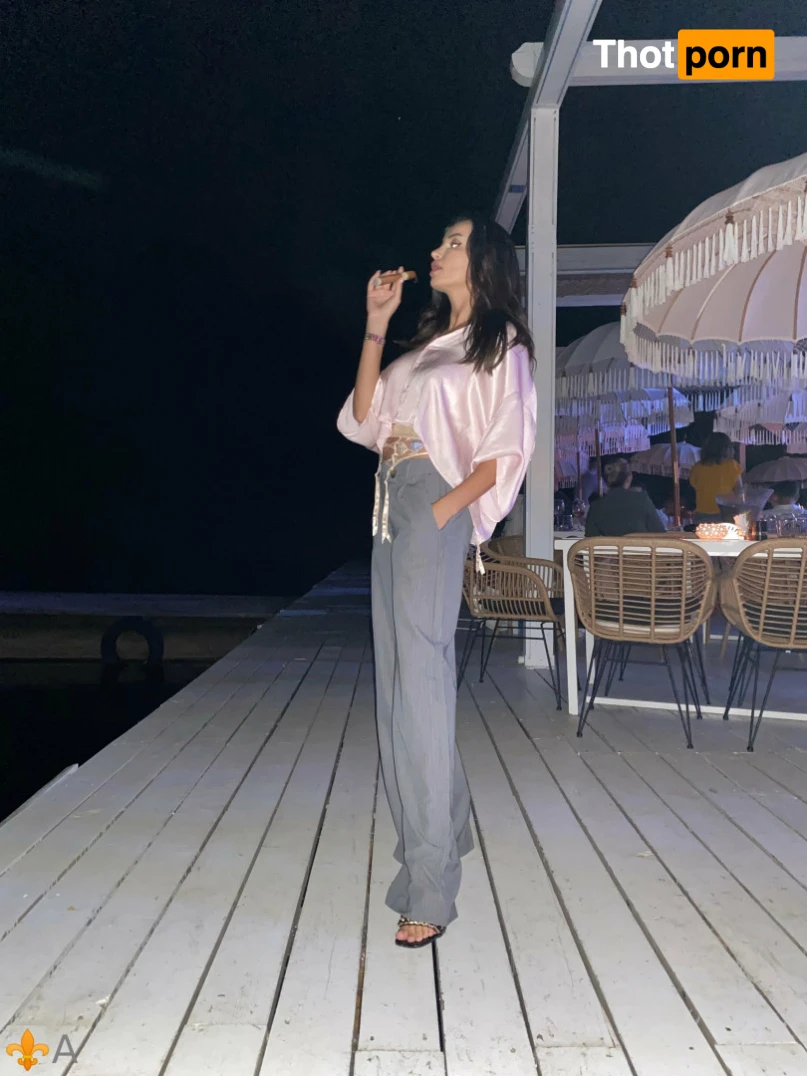 alyssia_kent 14549996