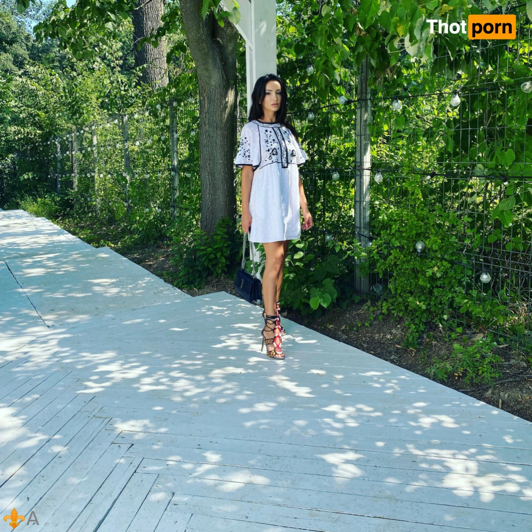 alyssia_kent 14550264