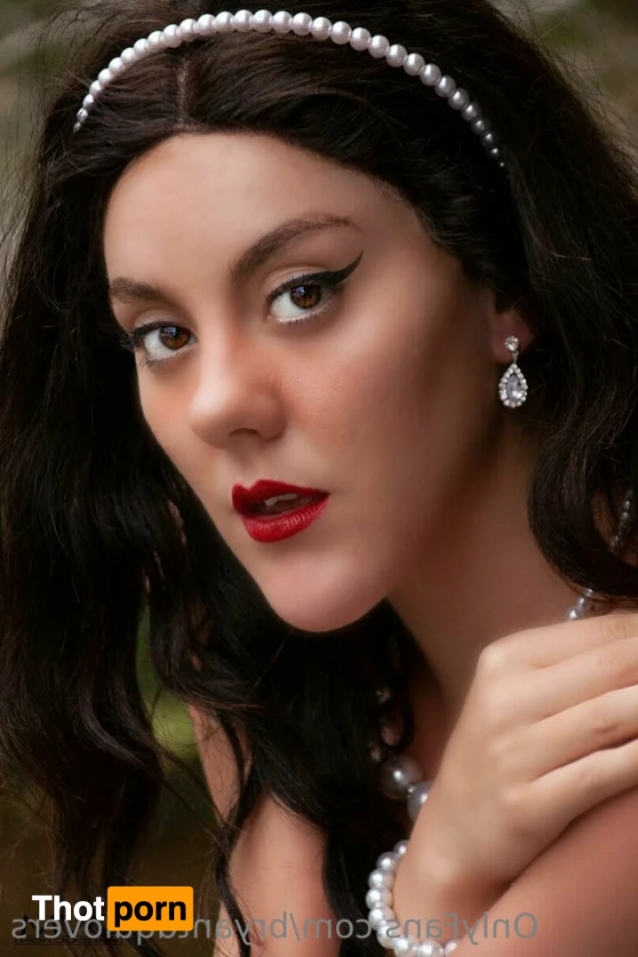 The Erotic Fiction Writer 12949040