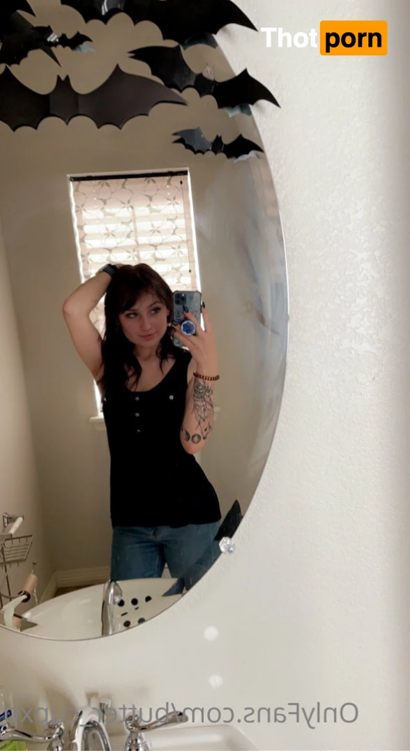 Buttercup_Cakes 🎂 12822654