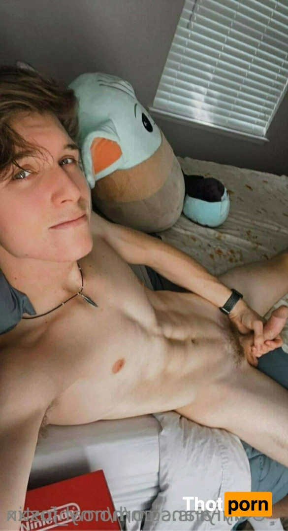 canadianjustin 12673403