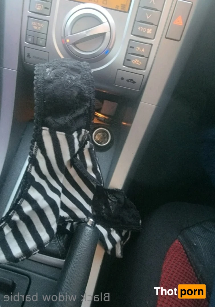 Nobody needs to know 12545370