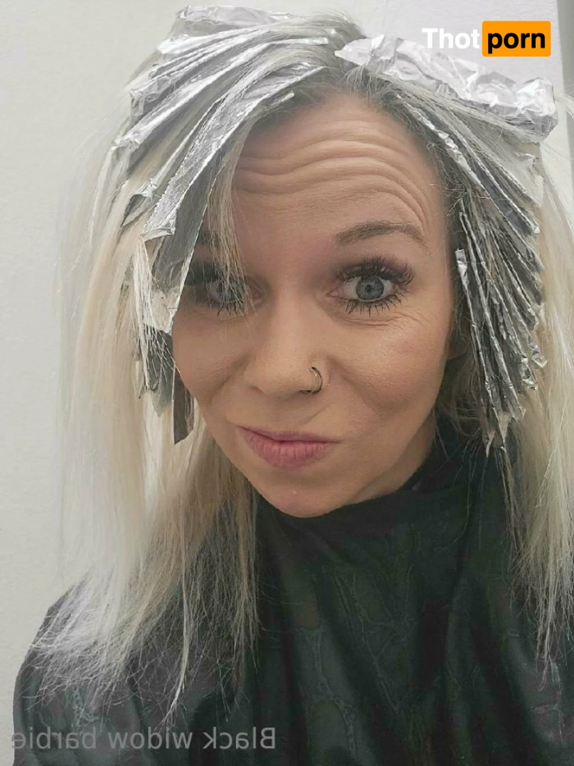 Nobody needs to know 12546776