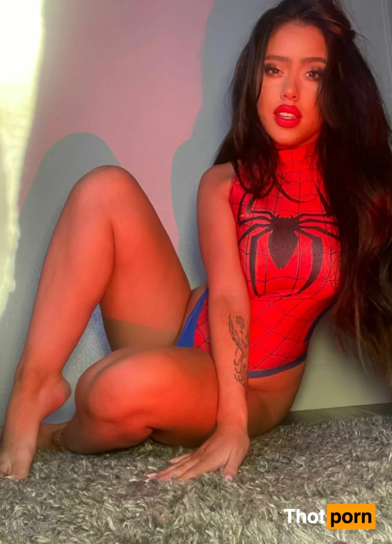 Camillaakate 12716310