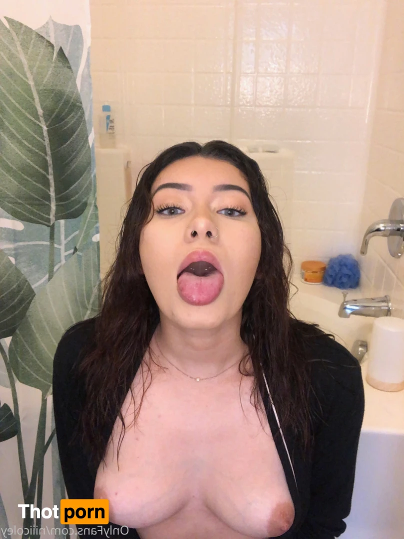 buttercupluuv 12822415