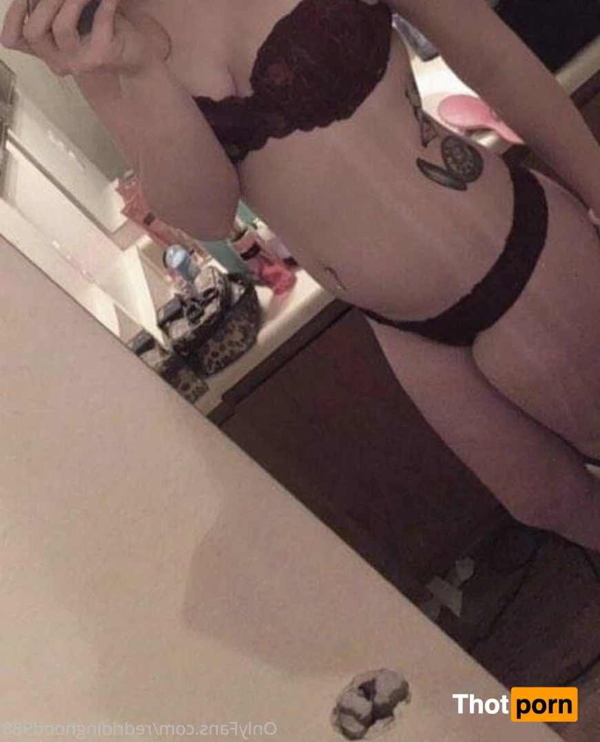 RedRidingHood 1008196