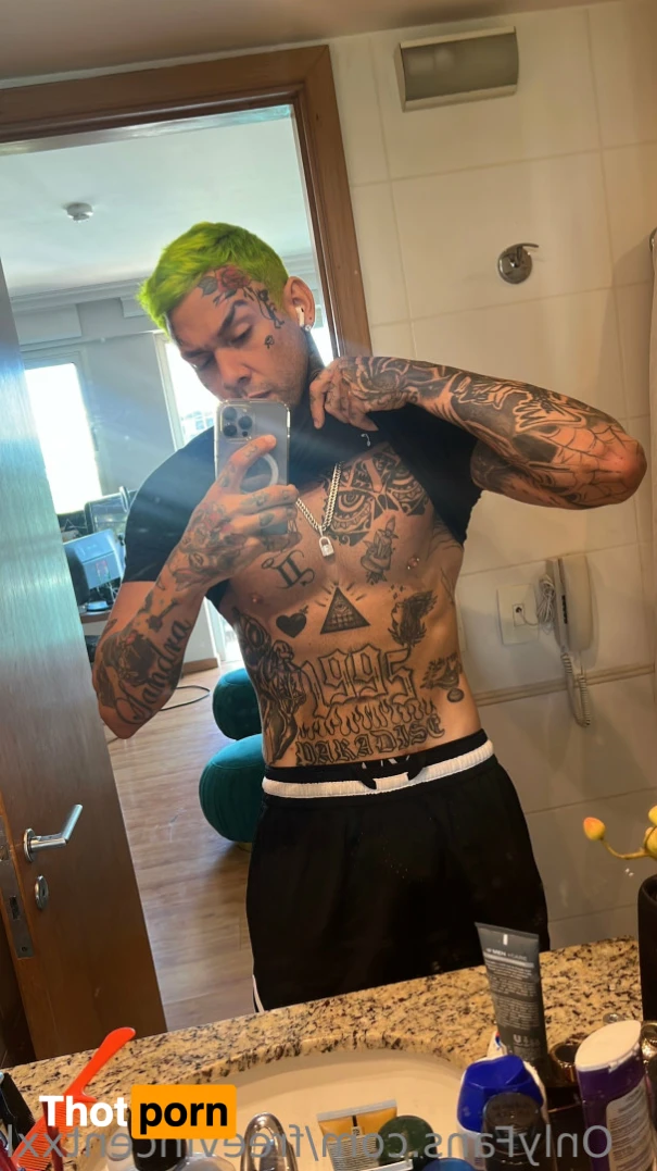 Vincent XXL 🔞 (FREE) 13015546