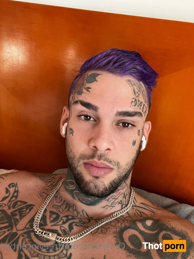 Vincent XXL 🔞 (FREE) 13015960