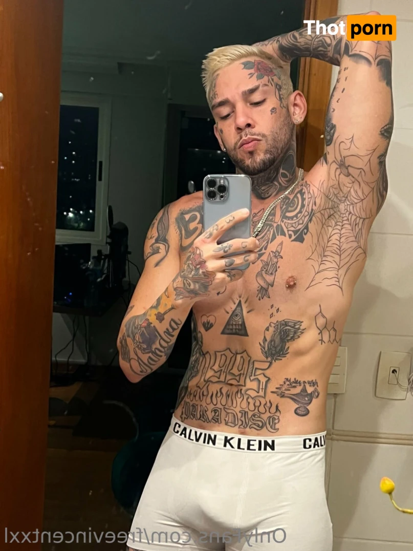 Vincent XXL 🔞 (FREE) 13016636