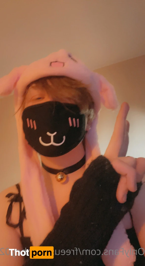 Catboy Seykoツ💜😼 13021633