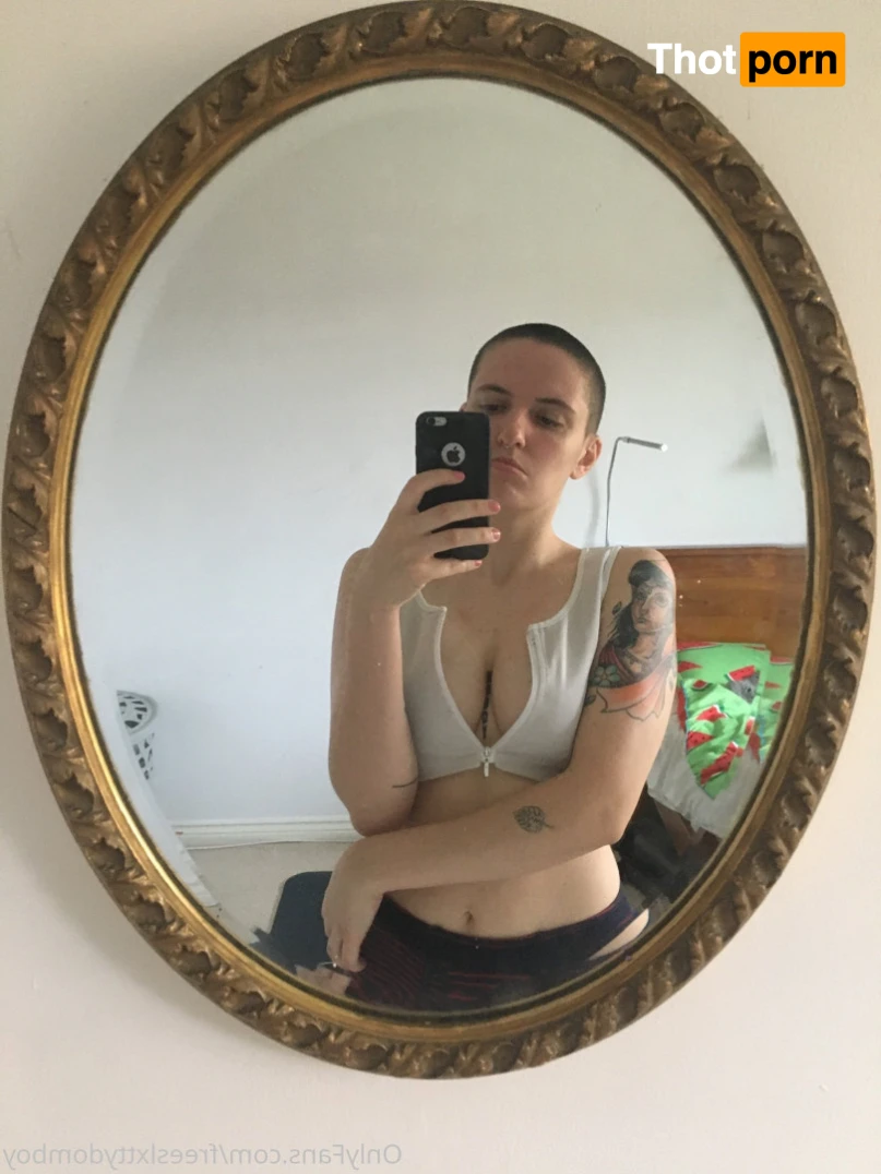 FREE Willow 13022188