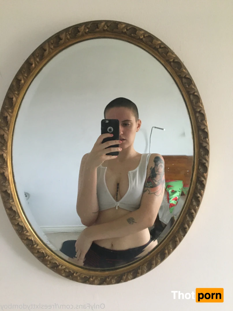 FREE Willow 13022348