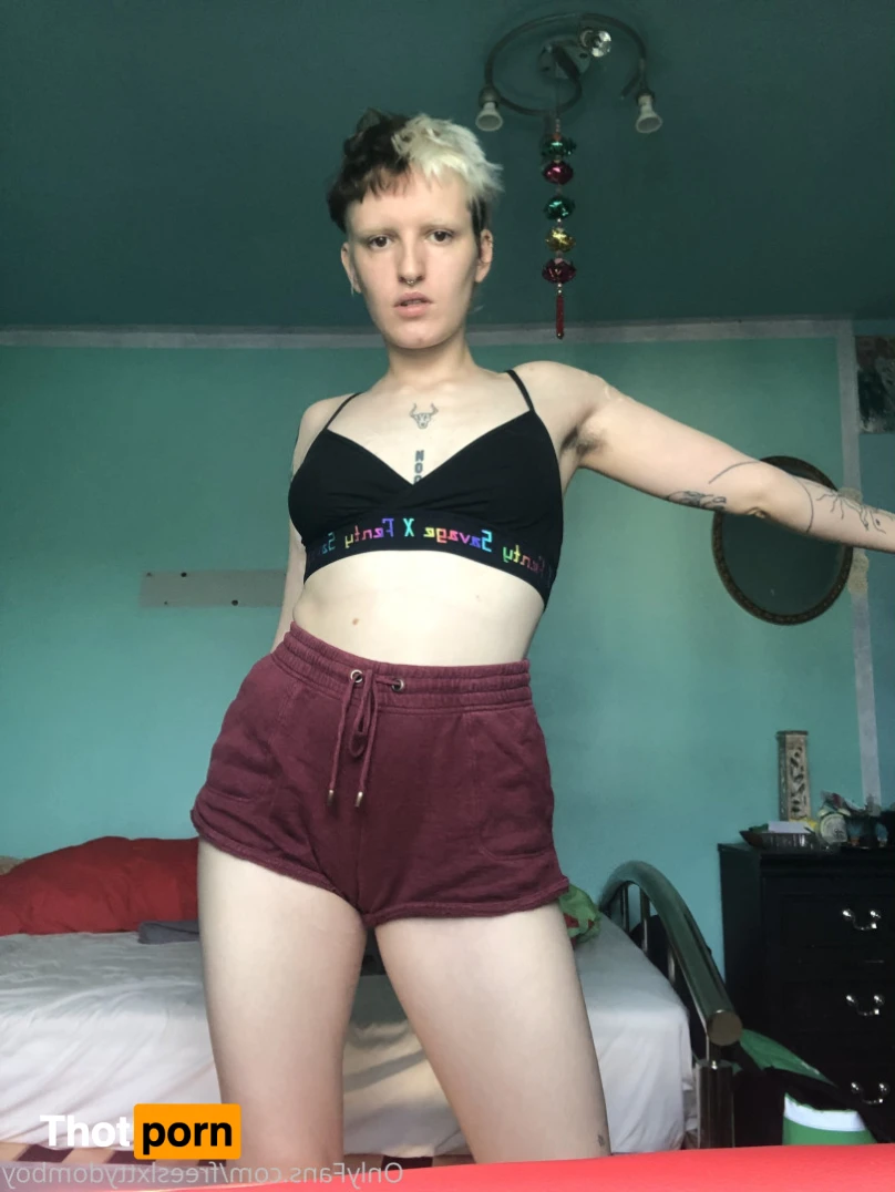 FREE Willow 13022698