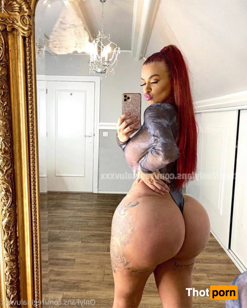 Emily Regina 🦄 READ MY BIO 6174756