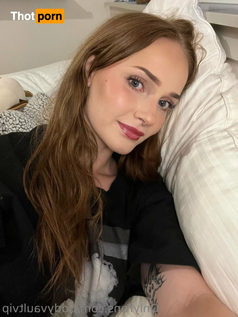 baby em 💜💜💜 [ tiddyvaultvip ] OnlyFans leaked photo 13714363 on Thotporn