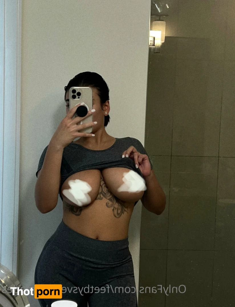 Feetbysvett TV 📺 13778884