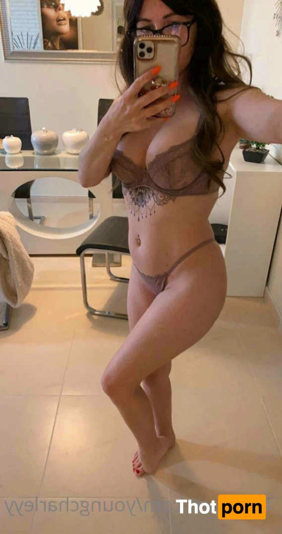 Lauren 😈 13901670