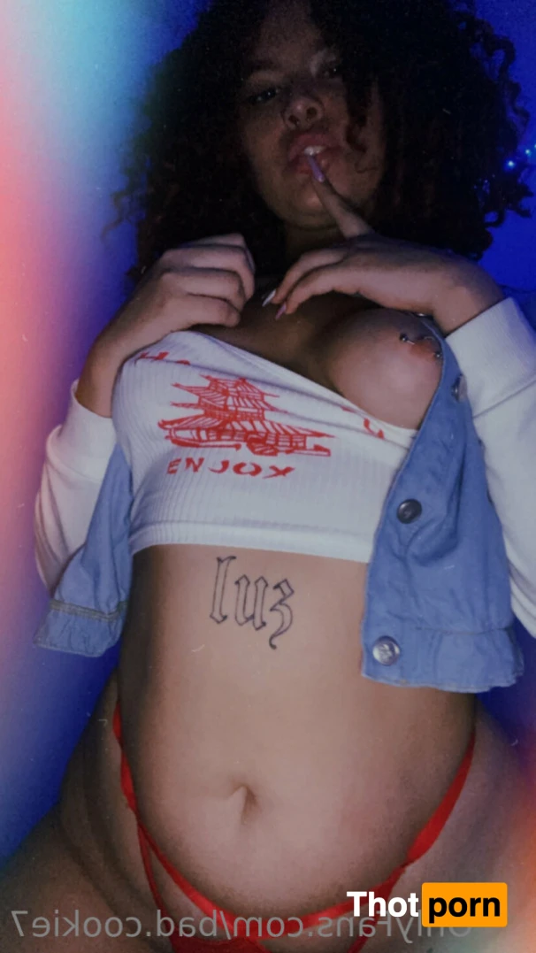 Curvy babe 🍪 13849657