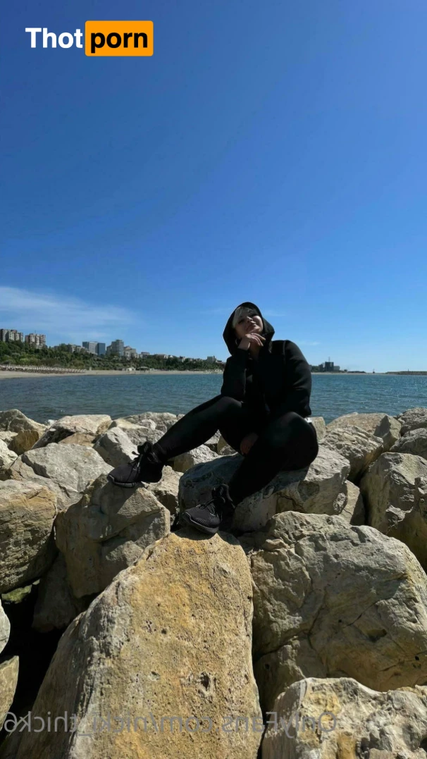 Nicki_thick 13858692