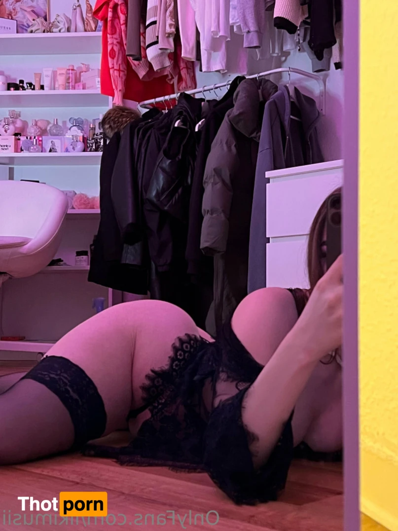 meggie jolie 13863415