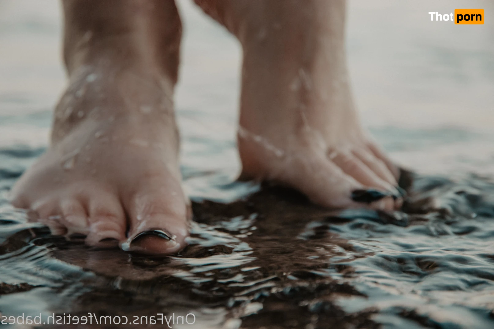 Feetish Babes 15642091