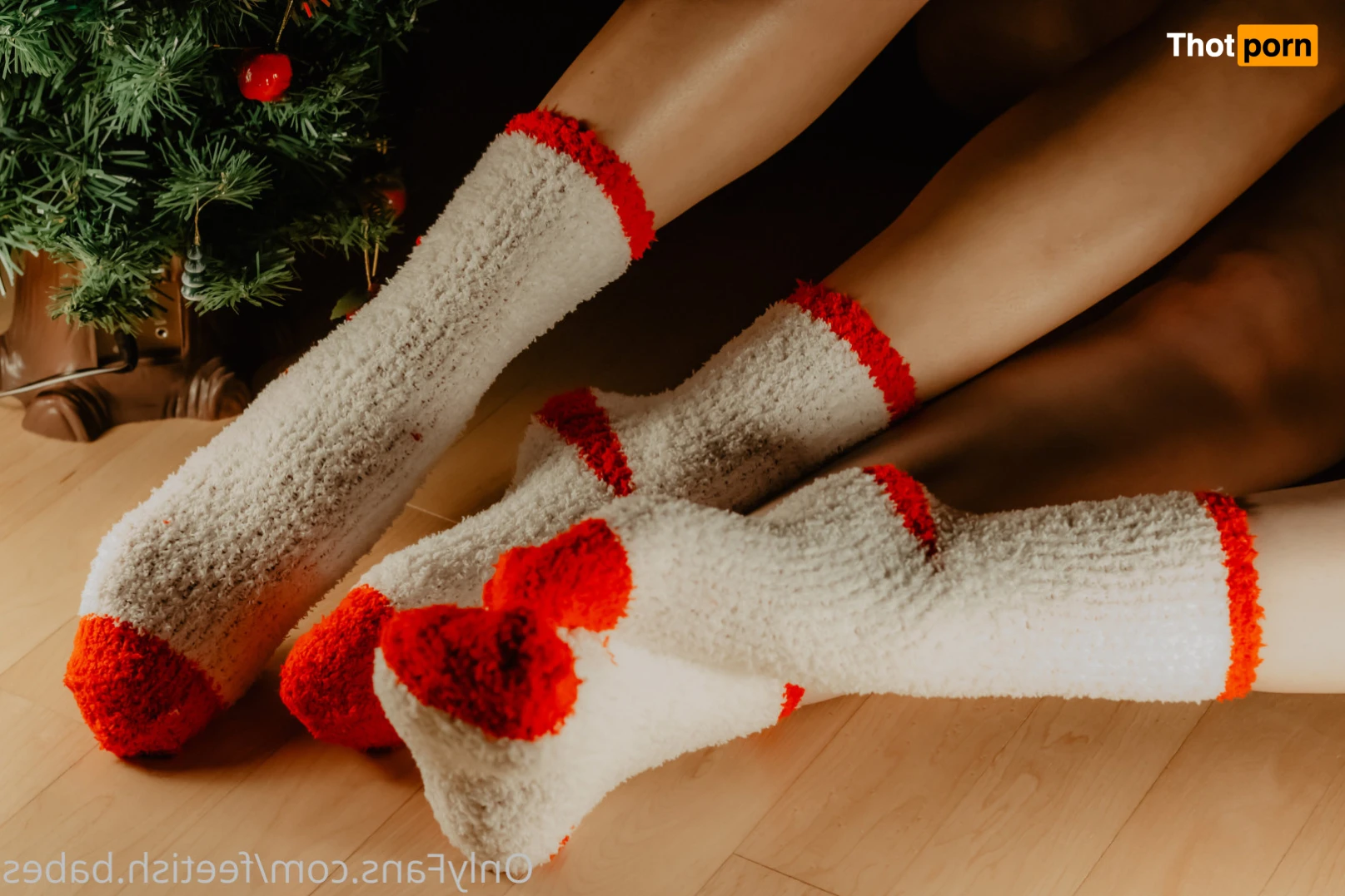 Feetish Babes 15642550