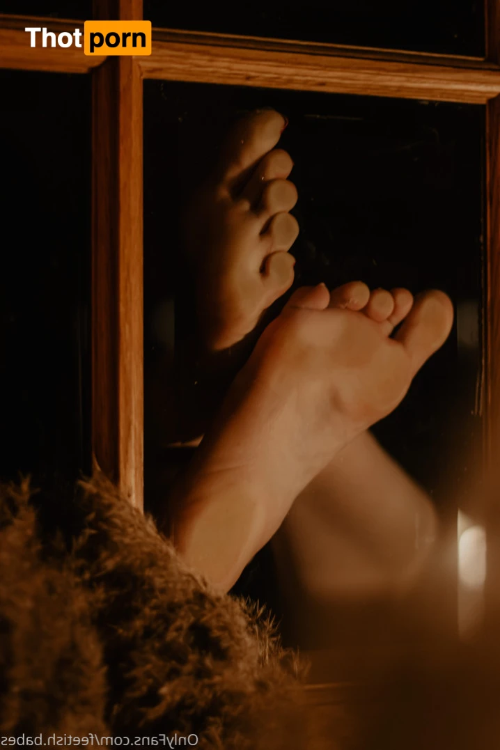 Feetish Babes 15642914