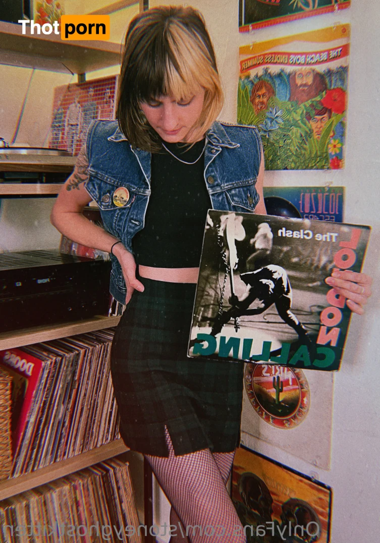 stoneyghostkitten 14047608