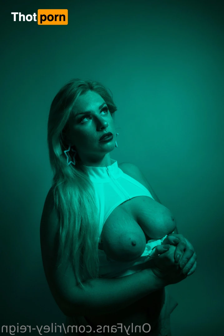 Riley Reign 12961501