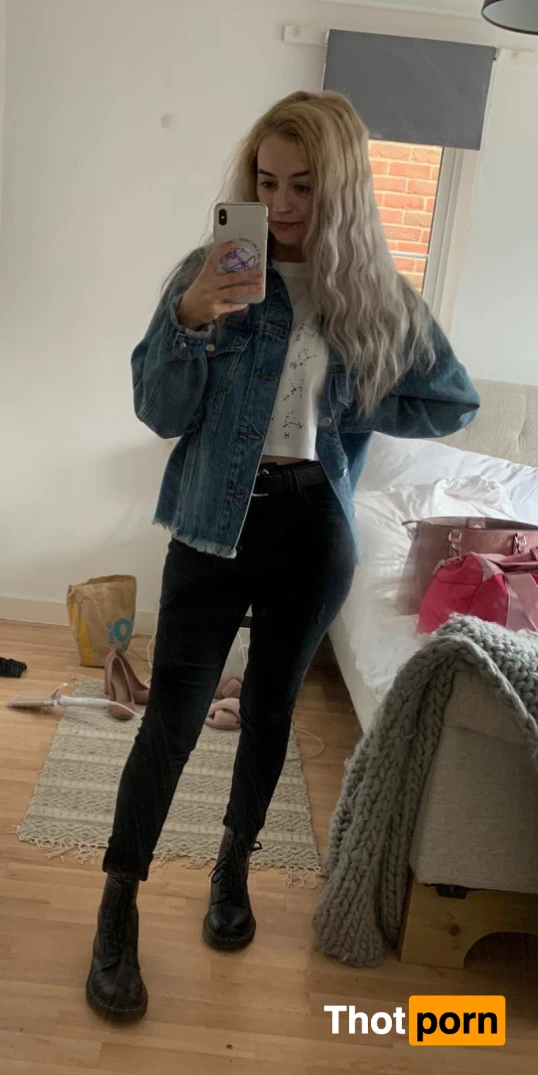 meganlewiss 14153072