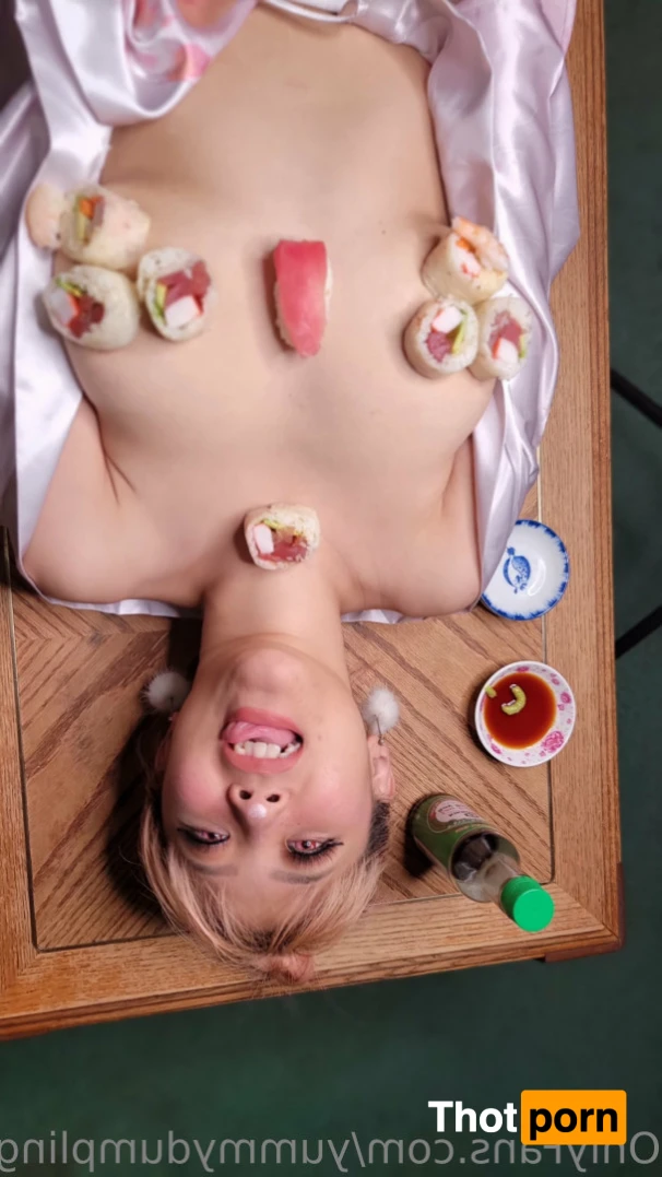 yum dumplings 14133099