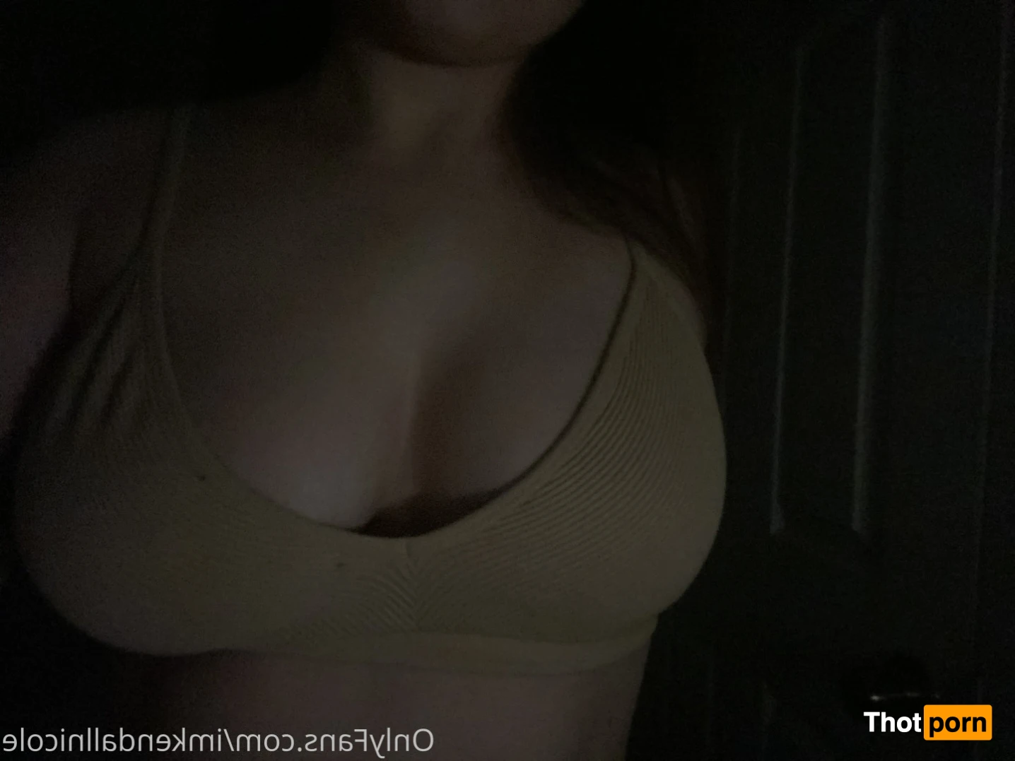 Kendall Nicole 14137568