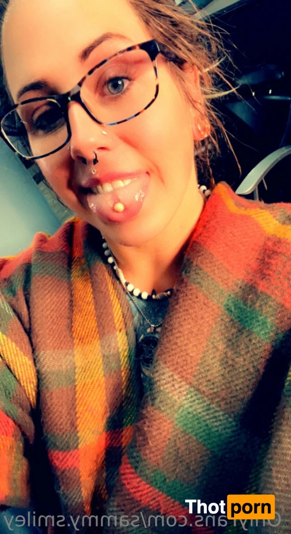 sammysmiley 14161047