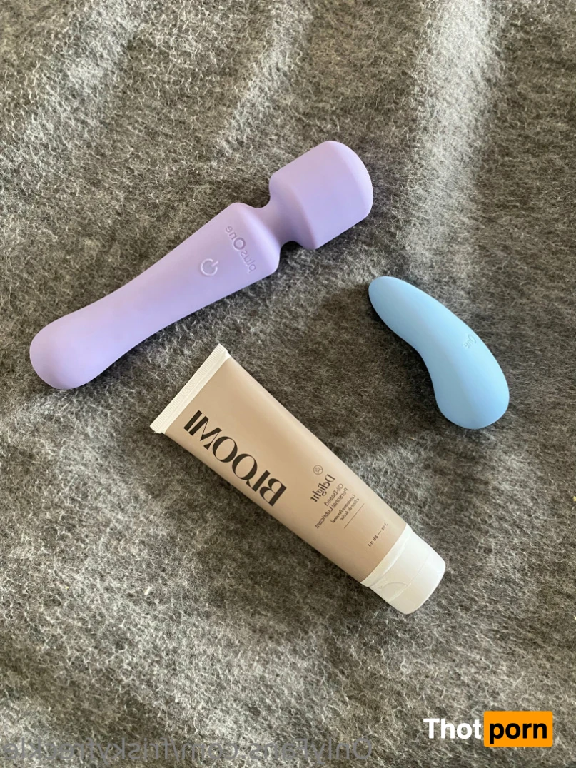 Freckles😚 14295564