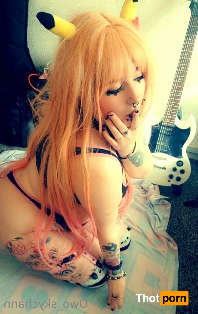 Sky_Onii~chan🐾🎮 14338691