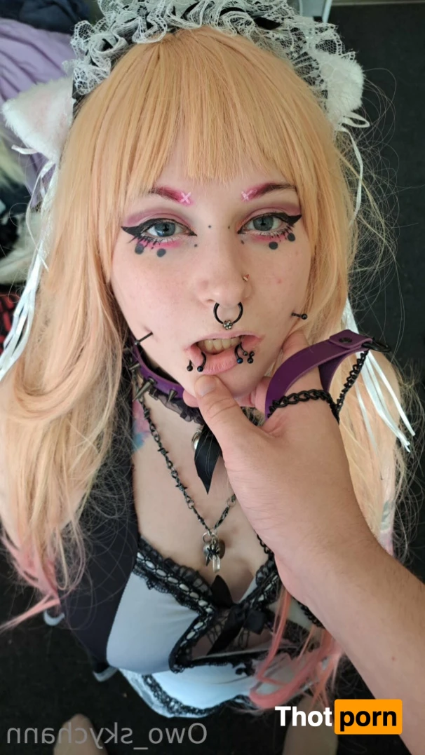 Sky_Onii~chan🐾🎮 14341524