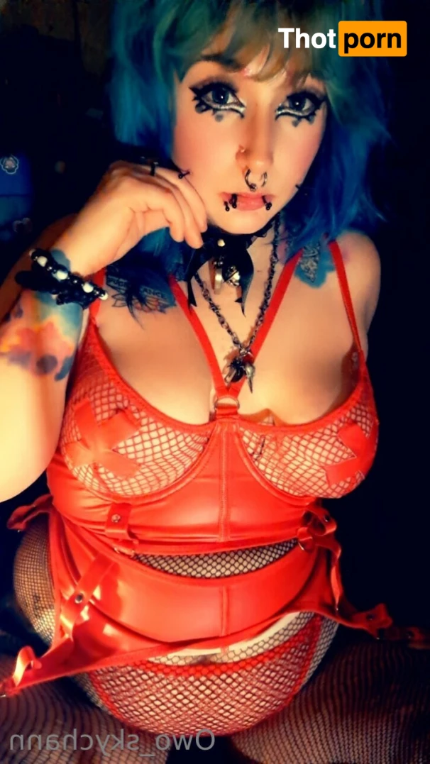 Sky_Onii~chan🐾🎮 14345229