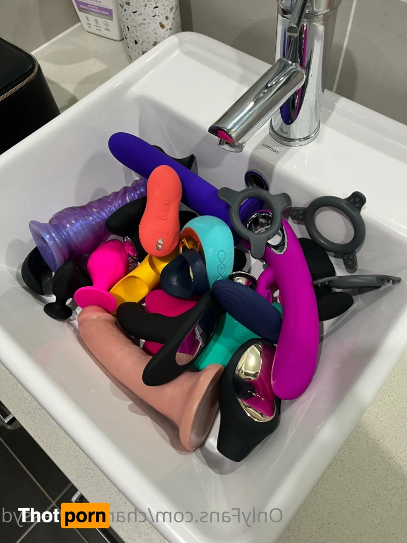 charliejamessyd 15596332