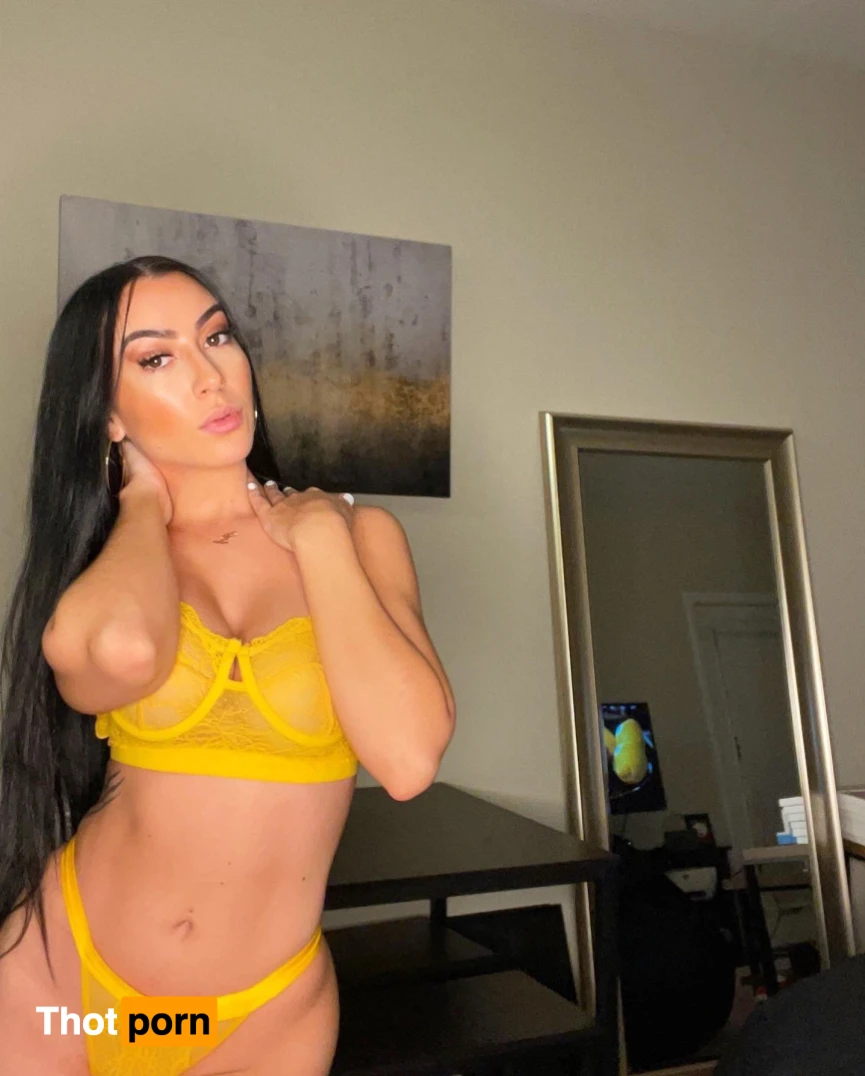 Jessica Vanessa 14493260