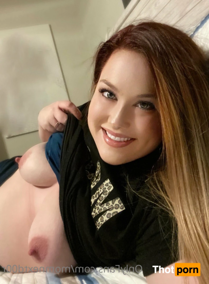 Mom Next Door 💋💕 Let’s Sext 14553471