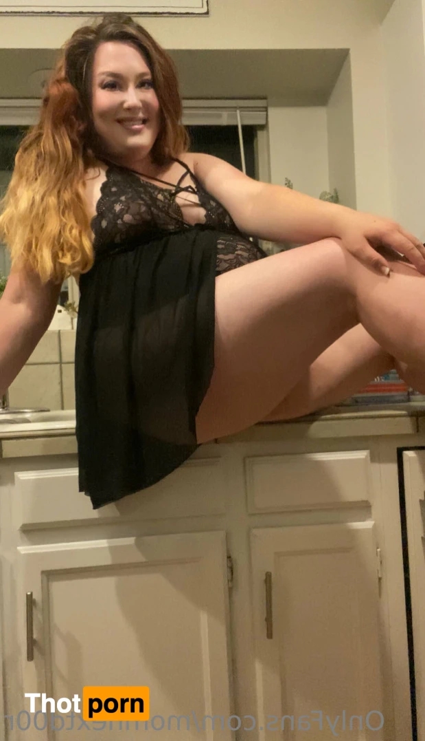 Mom Next Door 💋💕 Let’s Sext 14553782