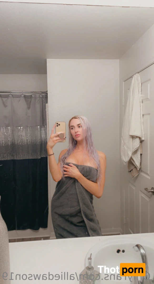 ❤️ 𝓦𝓲𝓯𝓮𝔂 ❤️ 14568095