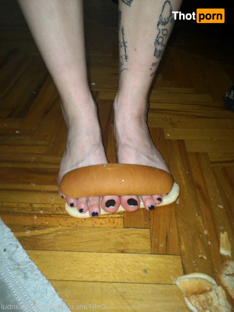 Mistress Istanbul 14643401