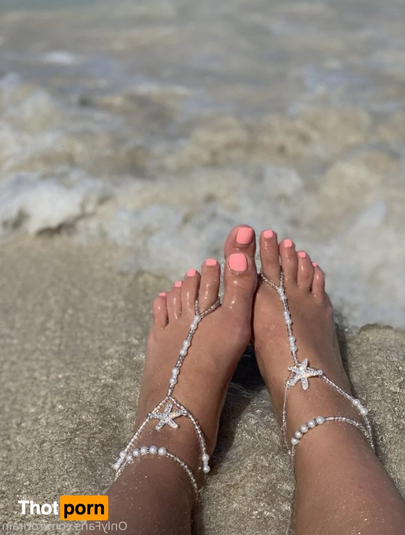 R O R I 💧 1038570