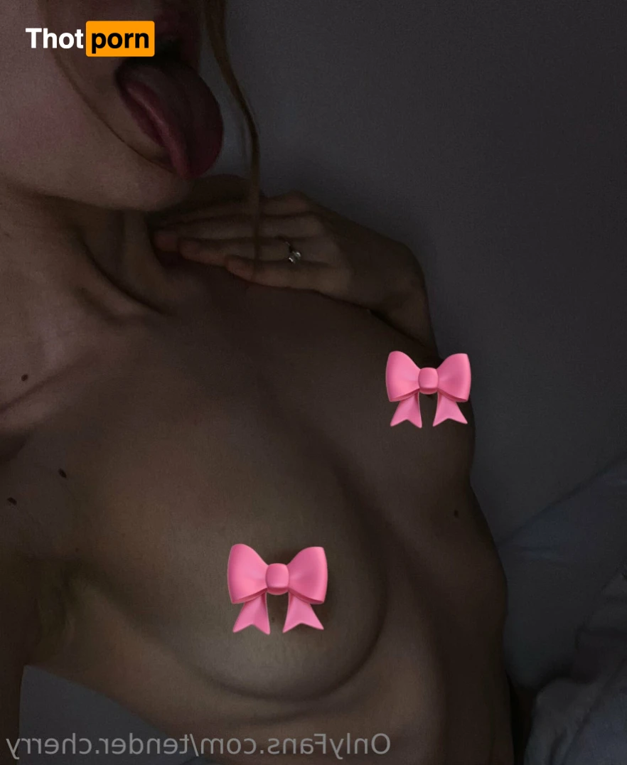 🌸🍒 𝐃𝐚𝐧𝐚 🍒🌸 14709277