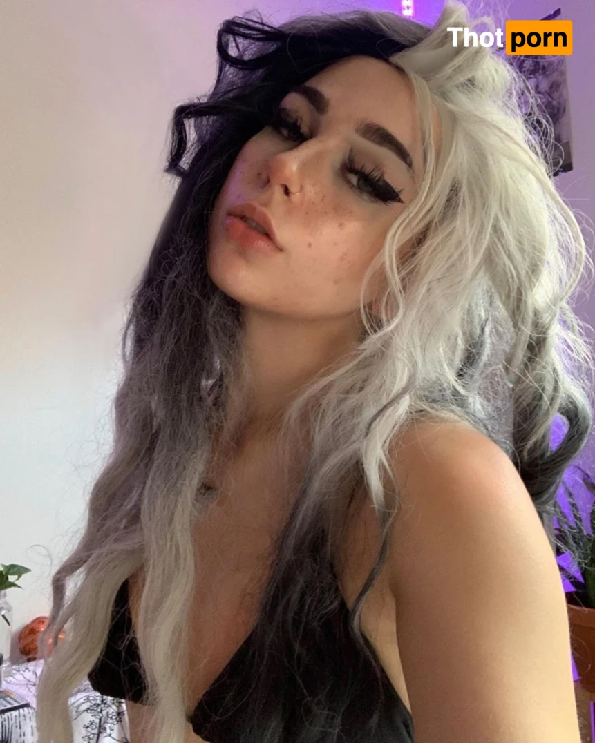 Egirls Magazine 14730059