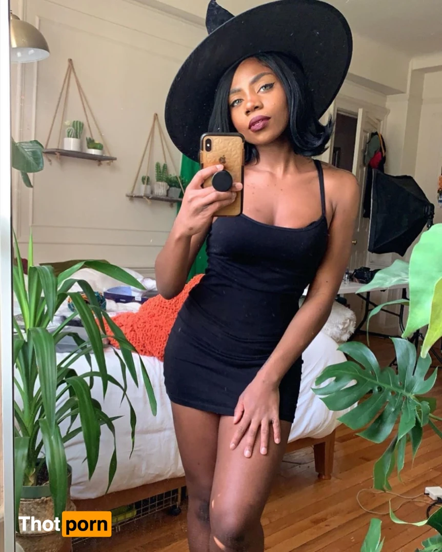 Egirls Magazine 14730307