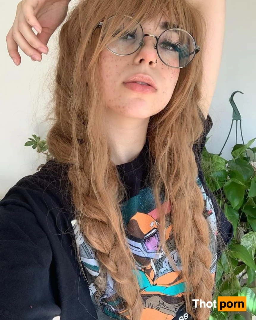 Egirls Magazine 14730635