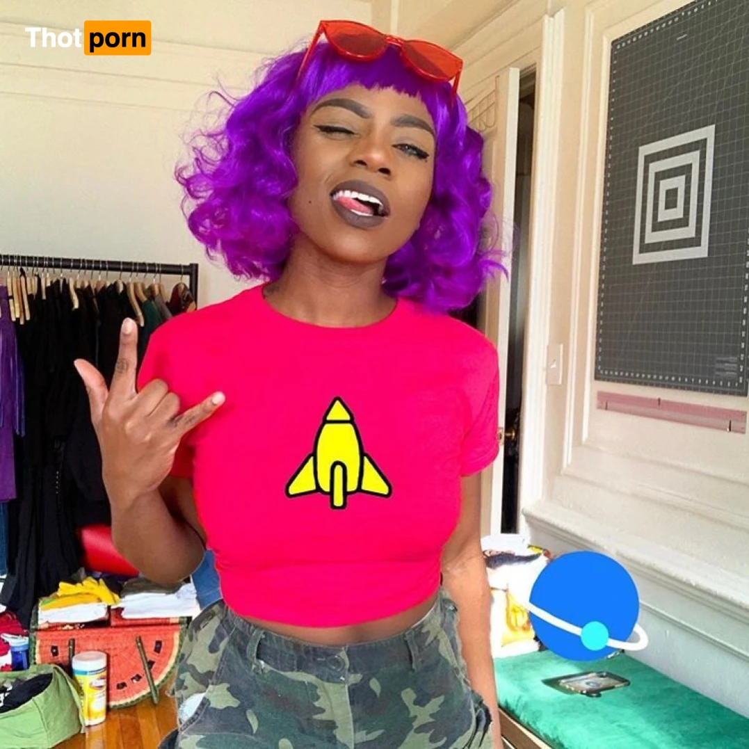 Egirls Magazine 14730856